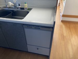 ヤマハトップオープン食洗機取替え交換工事　人工大理石ふた後